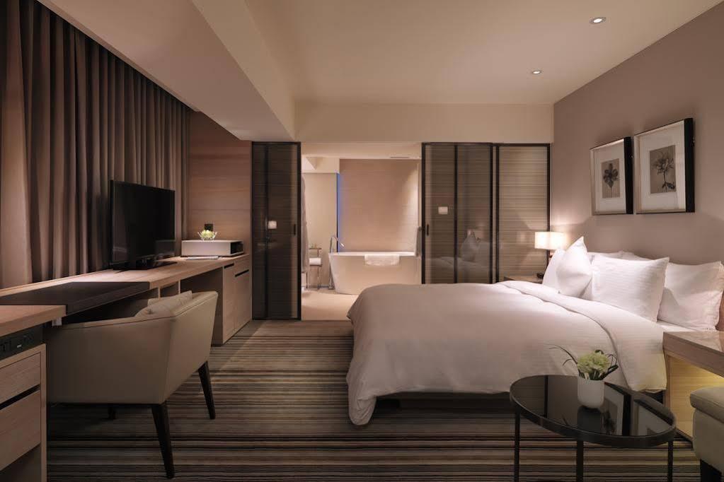 Hotel Cozzi Minsheng Taipei Bagian luar foto