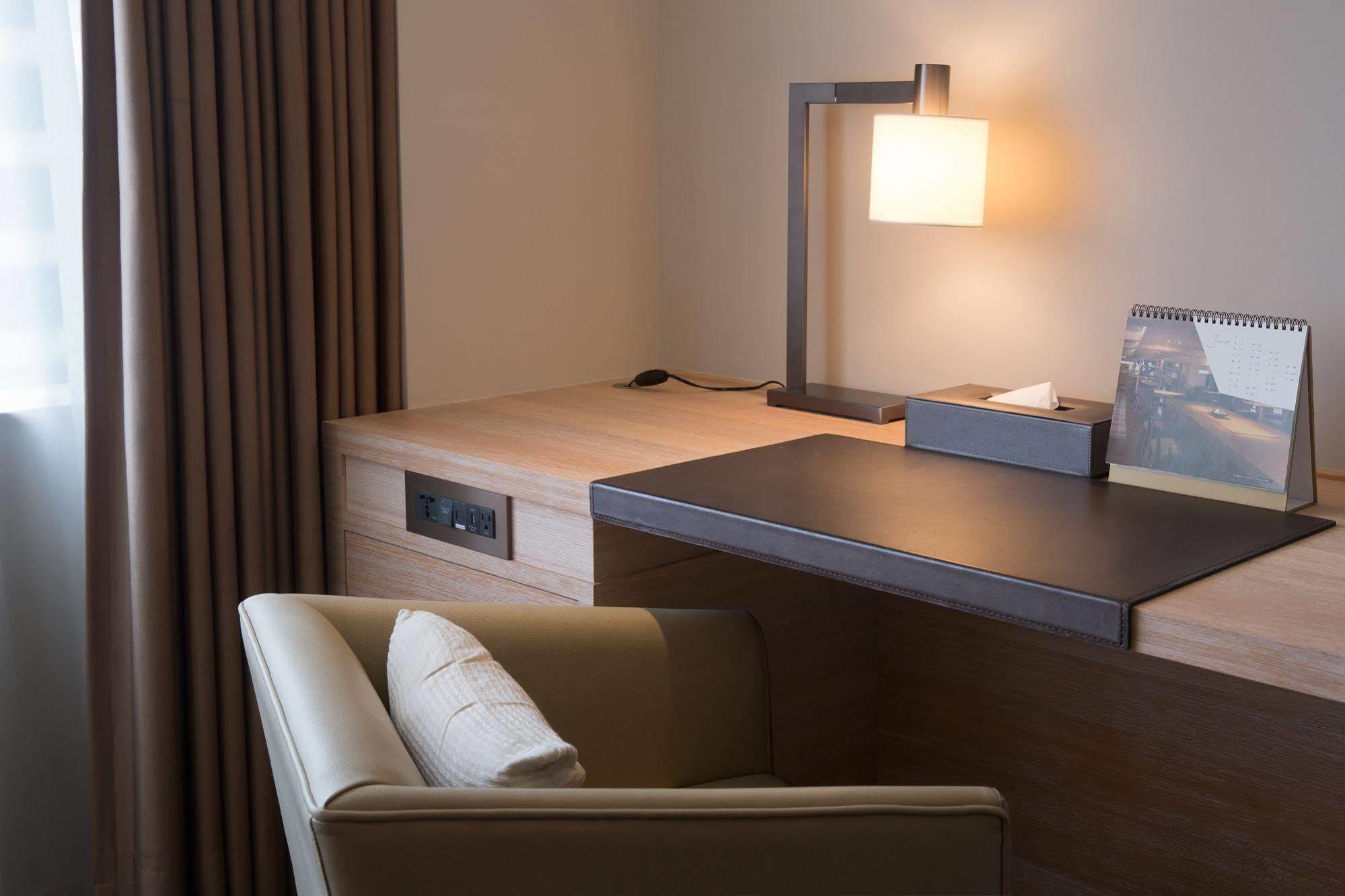 Hotel Cozzi Minsheng Taipei Bagian luar foto